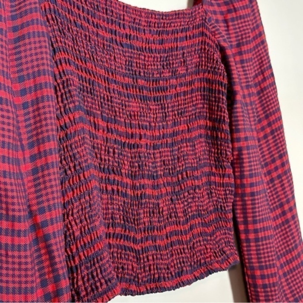 Blue & Red Checkered Long-sleeve Crop Top - Picture 8 of 12